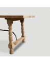 Table rectangulaire en vieux pin 250 cm