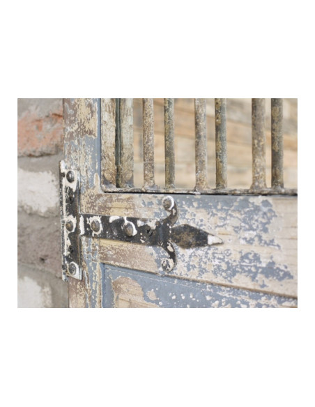 Grand miroir motif porte effet antique