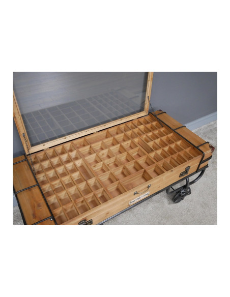 Table basse valise style indus en bois et verre sur roues