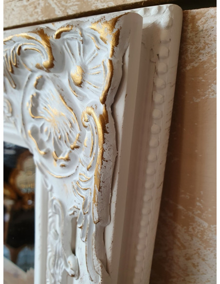 Miroir rectangulaire sculpté