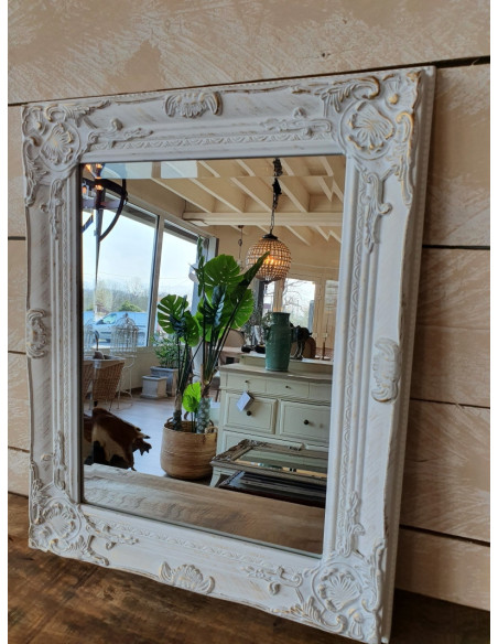 Miroir rectangulaire sculpté