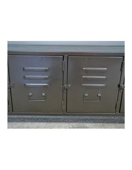 Meuble de rangement bas en métal