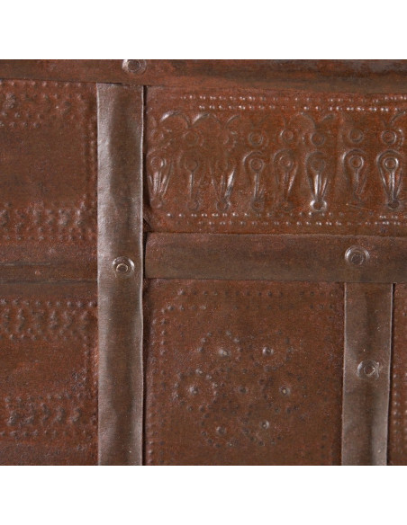 Coffre en teck style ancien