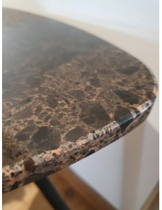 Table d'appoint avec... 2