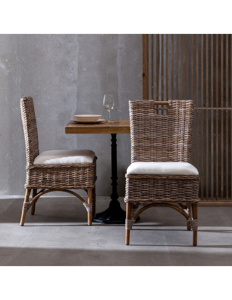 Chaise en rotin naturel avec poignée et coussin