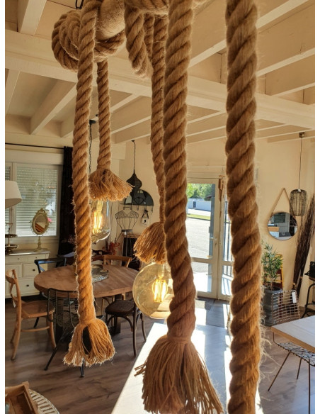 Lustre en bois et corde de chanvre