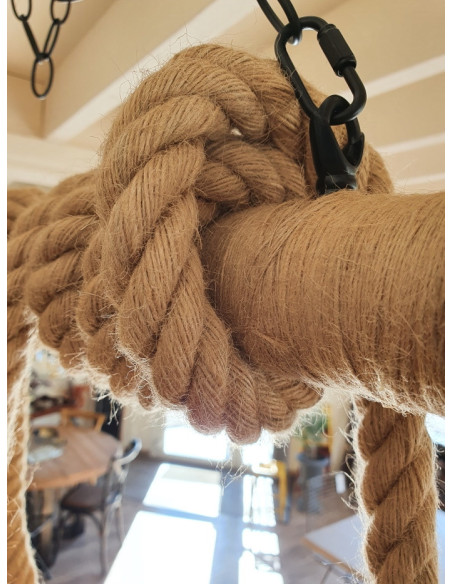 Lustre en bois et corde de chanvre