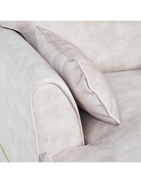 Méridienne avec détails cloutés