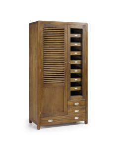 Armoire en bois massif...