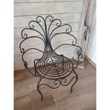 Fauteuil en forme de papillon en...