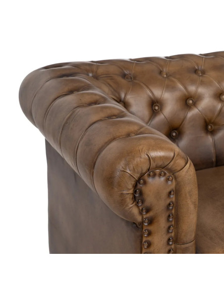 Canapé en cuir capitonné de style Chesterfield