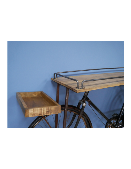 Console en forme de vélo style indus