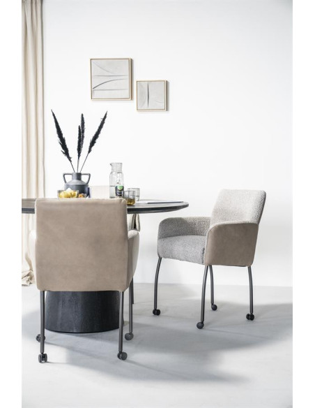Fauteuil de repas avec dossier cuir sur roulettes Soof