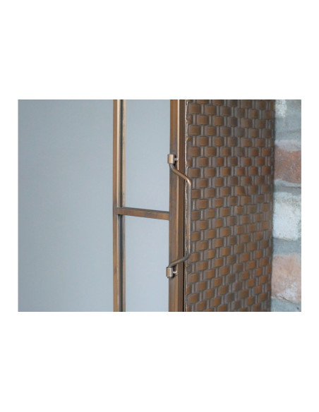 Miroir fenêtre en métal avec porte et étagères