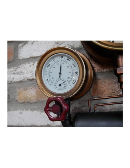 Horloge en métal avec engrenage