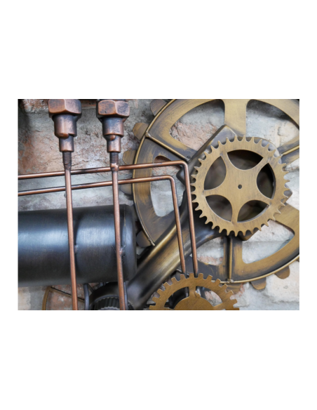 Horloge en métal avec engrenage