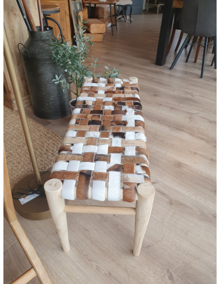 Banc en peau de chèvre et teck naturel