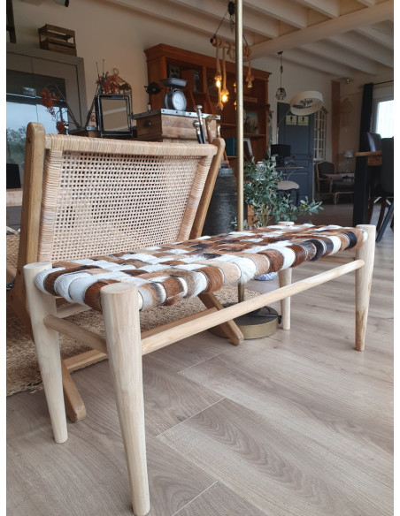 Banc en peau de chèvre et teck naturel
