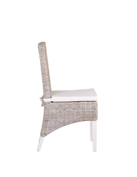 Chaise de repas en rotin blanchi avec coussin