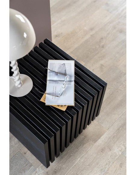 Table basse cubique en manguier strié Tom