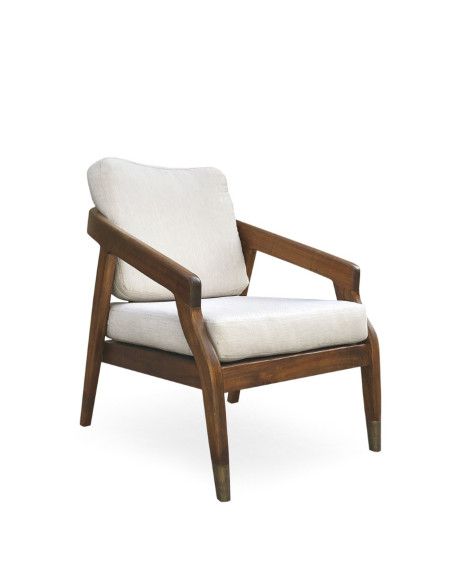 Fauteuil bas en bois massif et coussins tissu beige