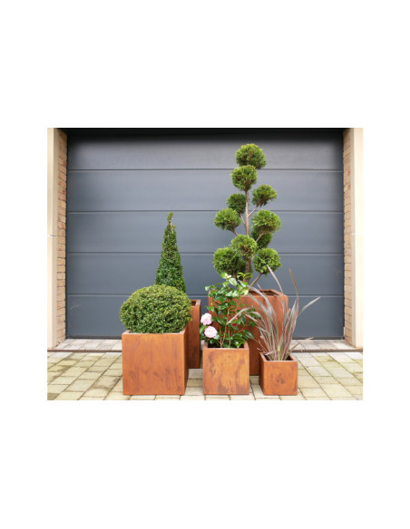 Set de 5 vases carrés couleur rouille