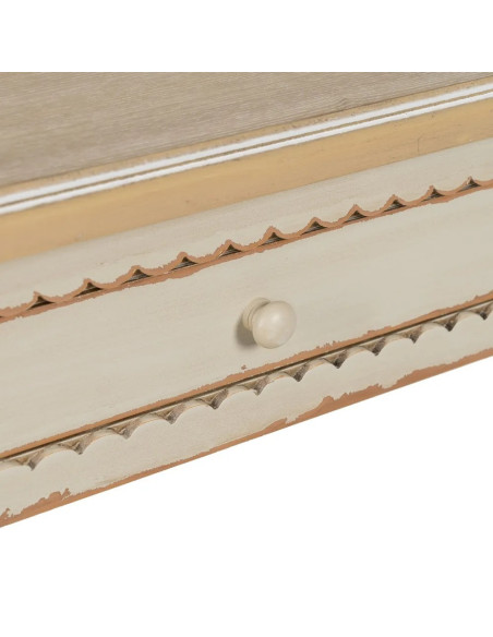 Table de cuisine carrée style charme