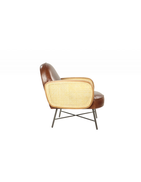 Fauteuil en cuir aux accoudoirs en cannage style rétro