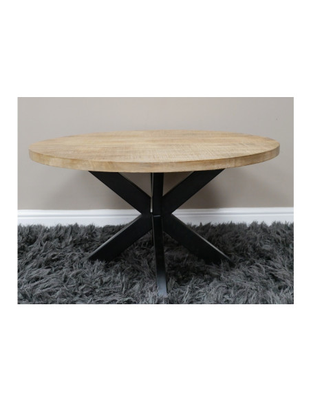 Table basse de salon avec piètement étoile