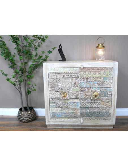 Bahut portes sculptées avec pièces de bois recyclé