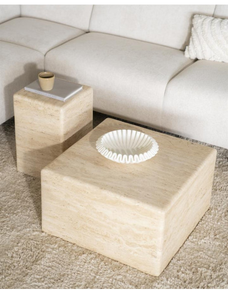 Table basse cubique en travertin Donta
