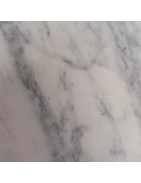 Îlot de cuisine en bois et marbre avec tiroirs