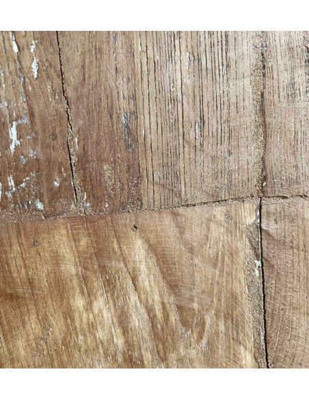 Armoire bois massif aux portes ajourées et sculptées