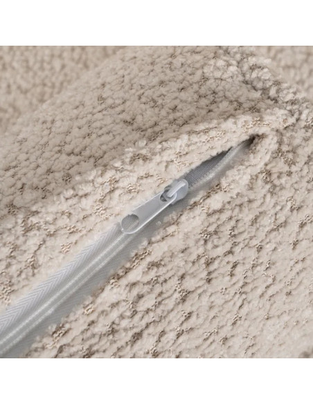 Canapé rectiligne en tissu beige et pieds bois