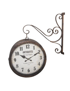 Horloge suspendue de gare...