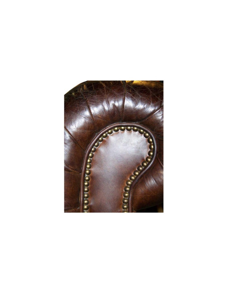 Canapé en cuir capitonné de style Chesterfield 2 places