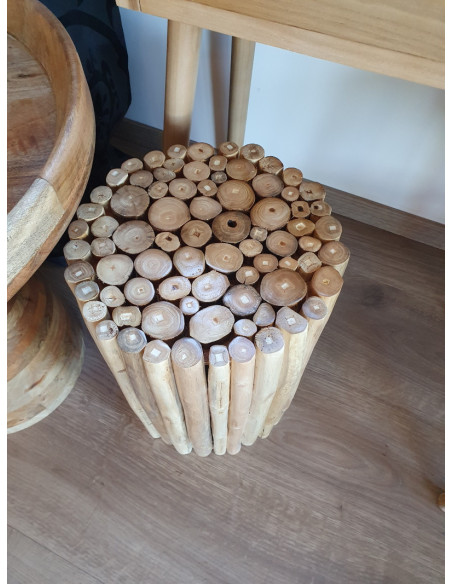 Petit table d'appoint en rondins de teck