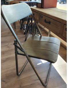 Chaise pliante en métal... 2