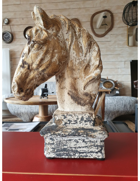 Statue tête de cheval patine antique