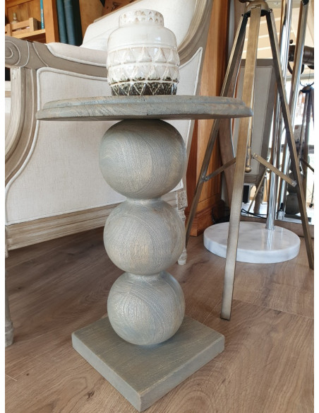 Table d'appoint pied rond en manguier patiné