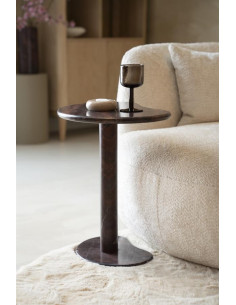 Table d'appoint forme...