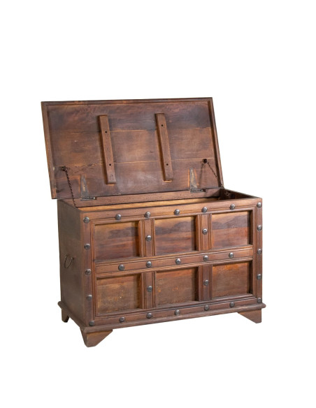 Coffre rustique en bois massif recyclé