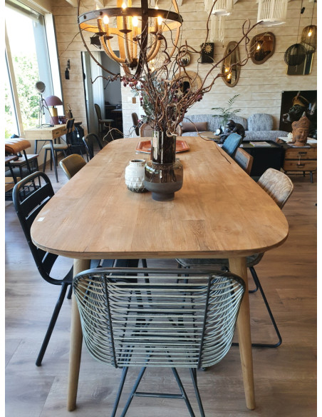 Table scandinave en teck massif naturel recyclé 260 cm