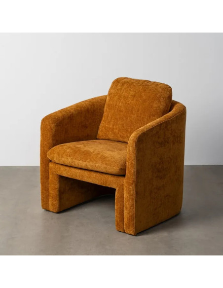 Fauteuil confortable en tissu avec coussins