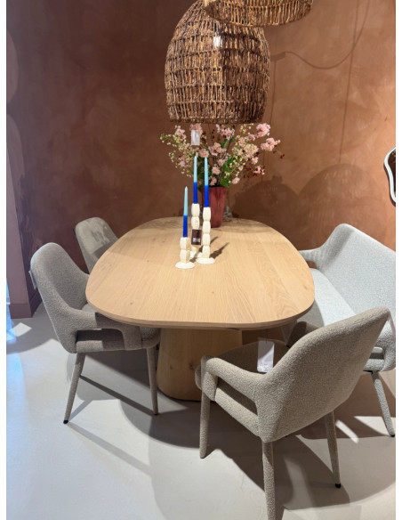 Grande table en chêne clair ovale Nola 250 ou 300 cm