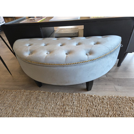Banquette coffre demi-lune en velours... Banquette coffre demi-lune en velours...