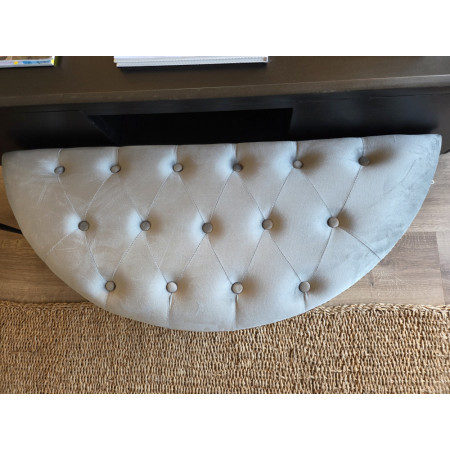 Banquette coffre demi-lune en velours... Banquette coffre demi-lune en velours...
