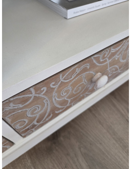 Meuble télé chic en bois clair