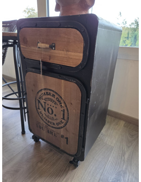 Table de chevet style indus en métal et bois