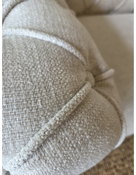 Canapé beige 3 places capitonné 235 cm